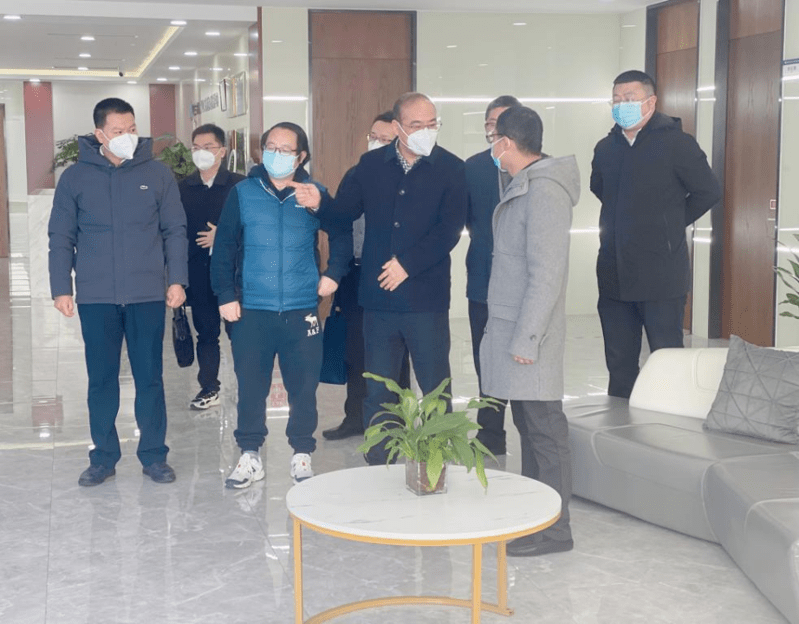 厚植人才沃土 加快推进发展——市委常委、秘书长张立军莅临yl6809永利官网